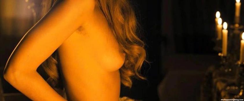 Nora Arnezeder