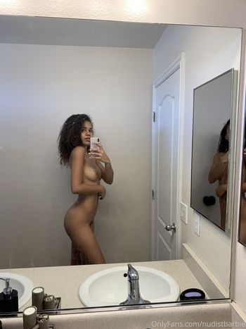 Nudistbarbie