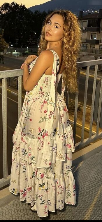 nurcinaleyna - Influencer