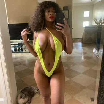 Nyla Storm