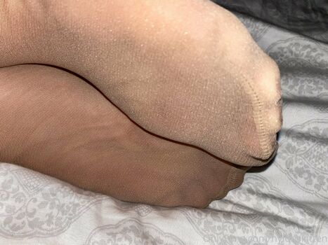 nylonskitten