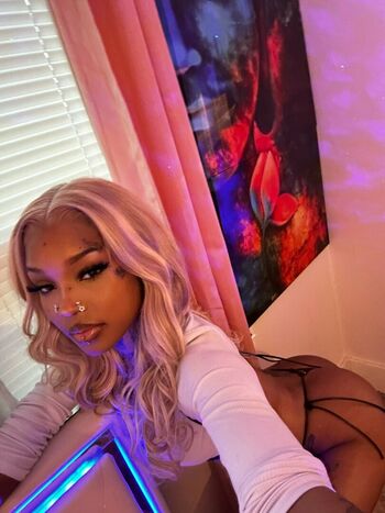 nympho_doll