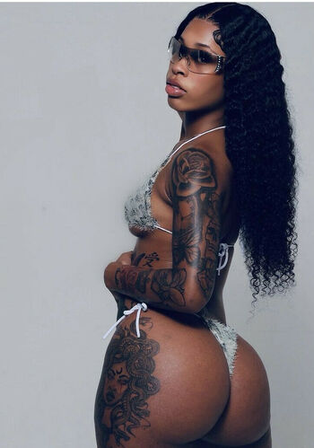 Official_liyahhh