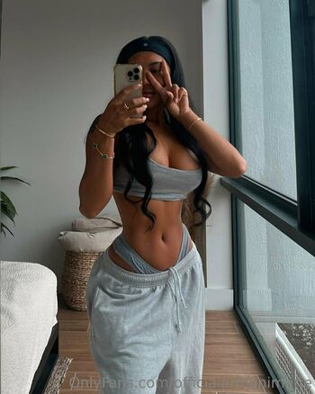 OfficialArmaniMarie