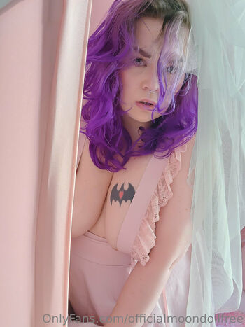 officialmoondollfree