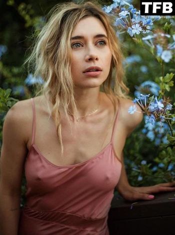 Olesya Rulin