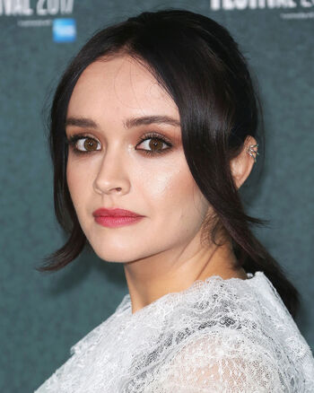 Olivia Cooke