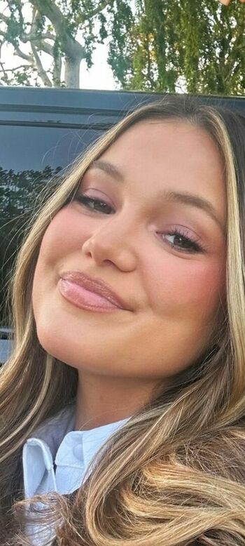 Olivia Holt