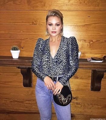 Olivia Holt