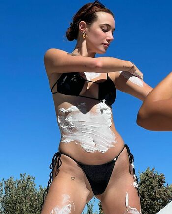 Olivia OBrien