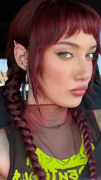 Olivia OBrien