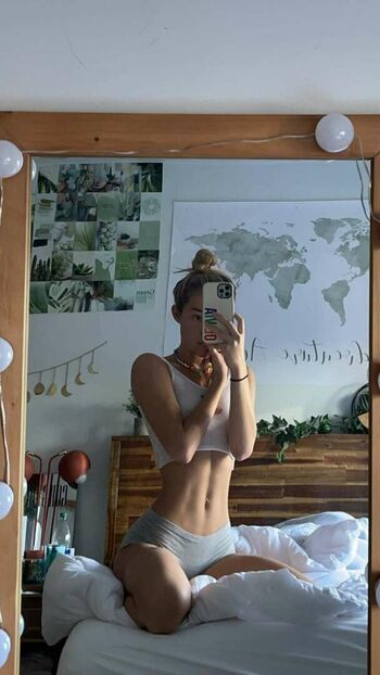 Olivia Ponton