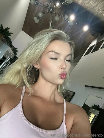oliviagreenxx