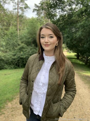 oliviakeane__