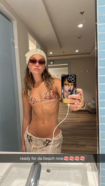 oliviaponton