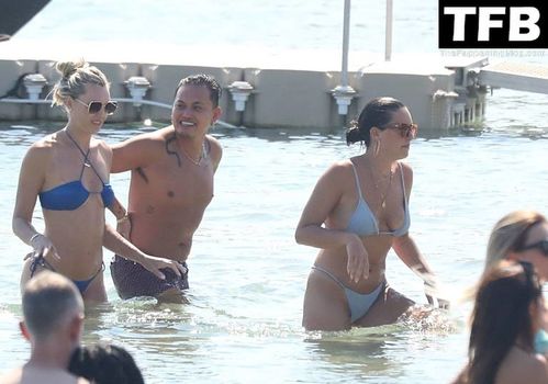 Olympia Valance