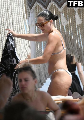 Olympia Valance