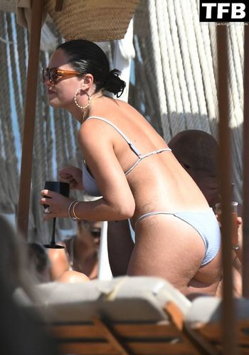 Olympia Valance