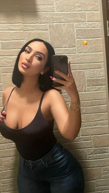 Omaima Benamre