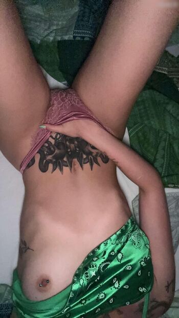 Onlyjennycee