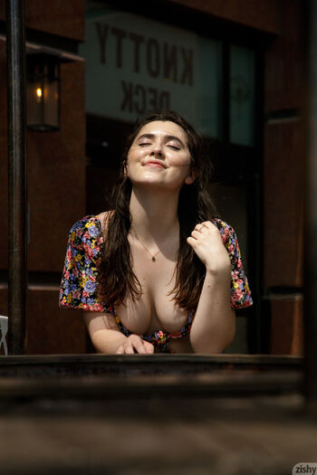 ophelia_h_flowers