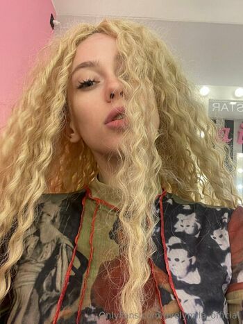 ovelymila_official