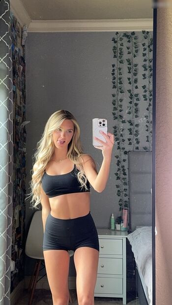 Paige Mackenzie
