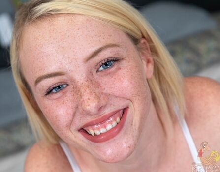 Pale Freckled Girls
