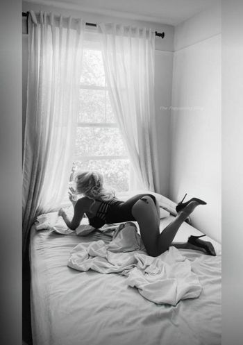 Pamela Anderson