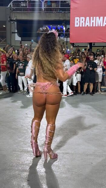 Paolla Oliveira