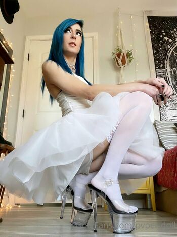 Paper.doll