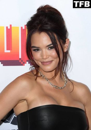 Paris Berelc