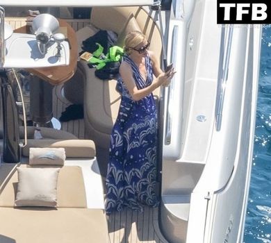 Paris Hilton