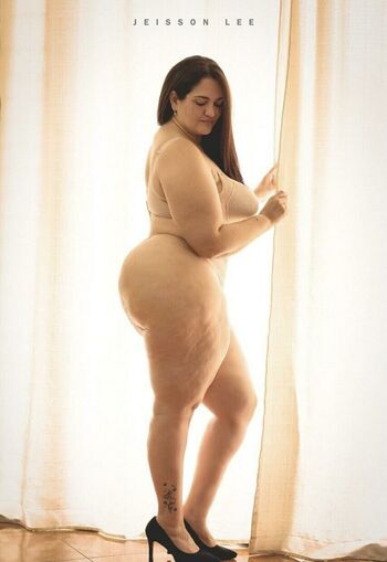 Patricia Curvy XXL