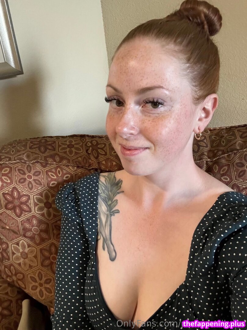 pawg_redhead