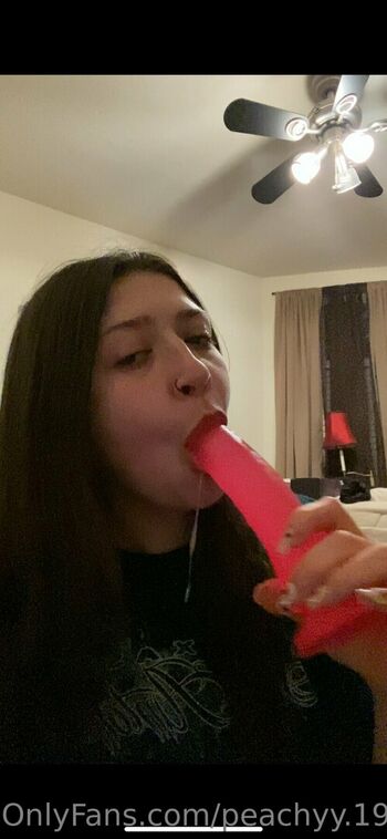 peachyy.190