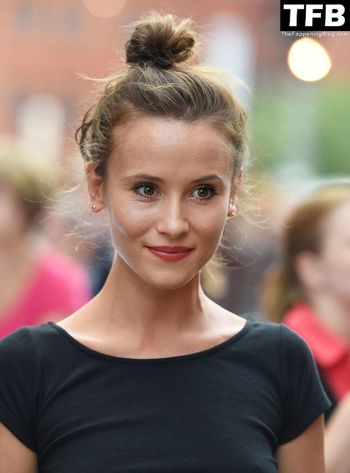 Peri Baumeister