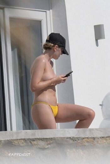 Perrie Edwards