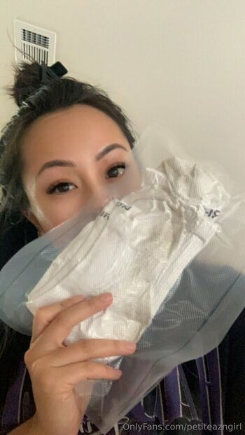petiteazngirl