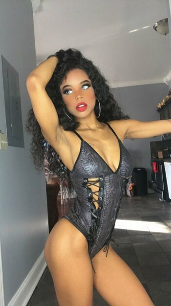 petitedoll23