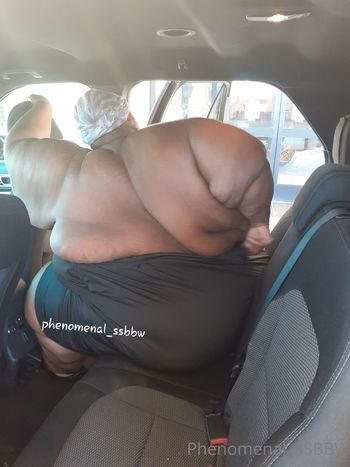 phenomenal_ssbbw