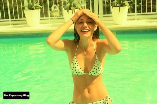 Phoebe Tonkin