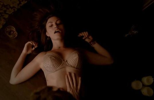 Phoebe Tonkin