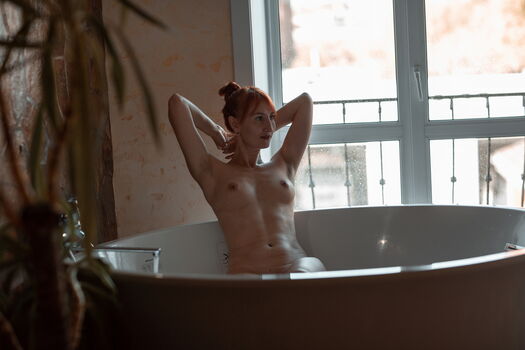Photographer Oxana Gromova