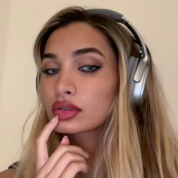 Pia Mia Perez