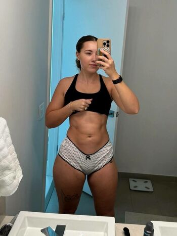 Pineapplebrat