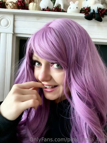 pink_freya_free