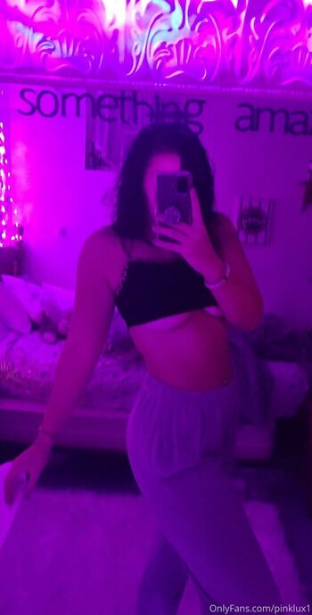 pinklux1