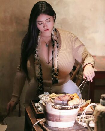 Pisheneva 皮神eva