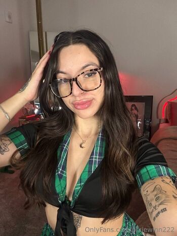 pixiewinn222